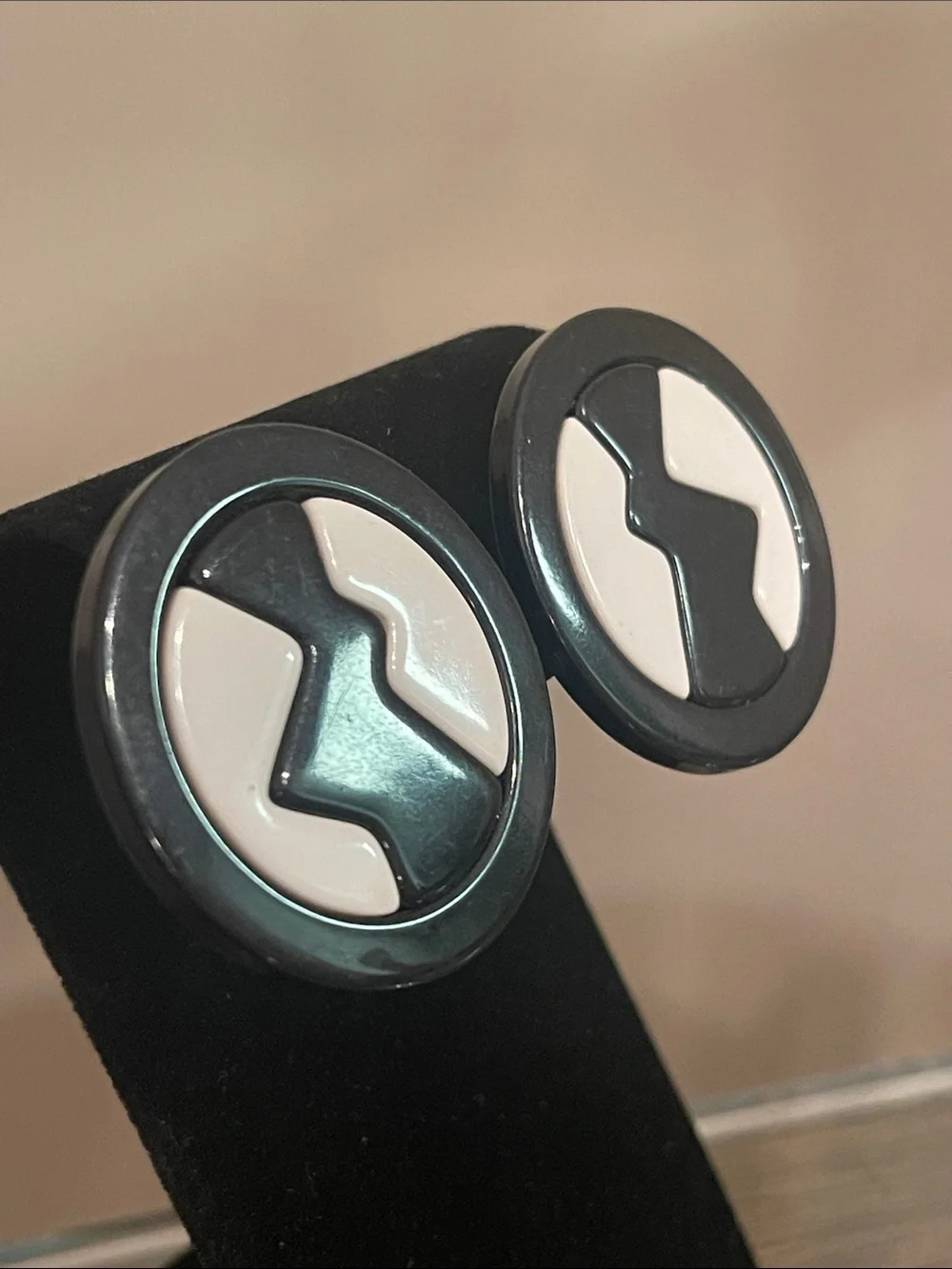 Vintage Black & White Geometric Button Clip Earrings Retro Mod Acrylic Earrings